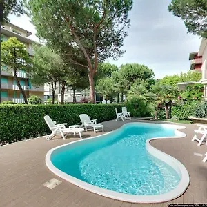 https://hotel-kiss-cesenatico.emilia-romagnahotels.net